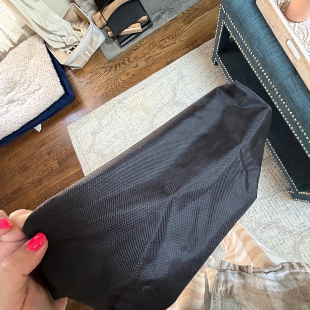 Black Longchamp Tophandle Bag ( medium size) - Picture 6 of 7